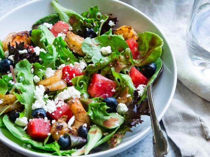 Roemersalat-mit-Wassermelone