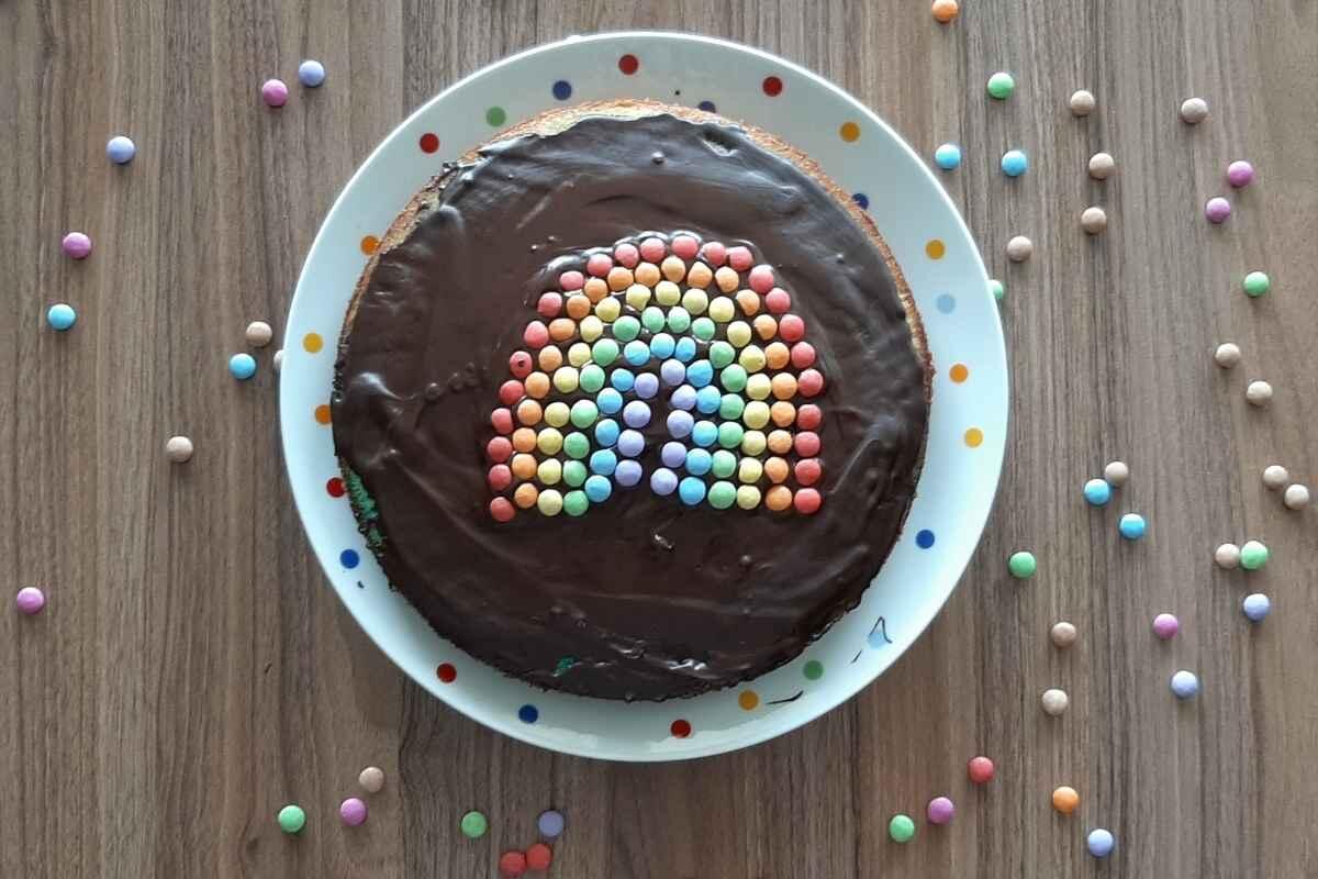 Regenbogen-Kuchen.jpg