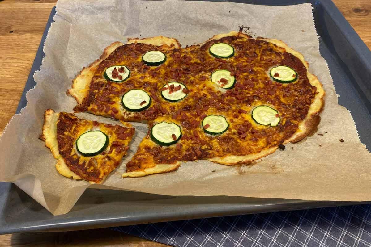pizza-aus-klossteig.jpg