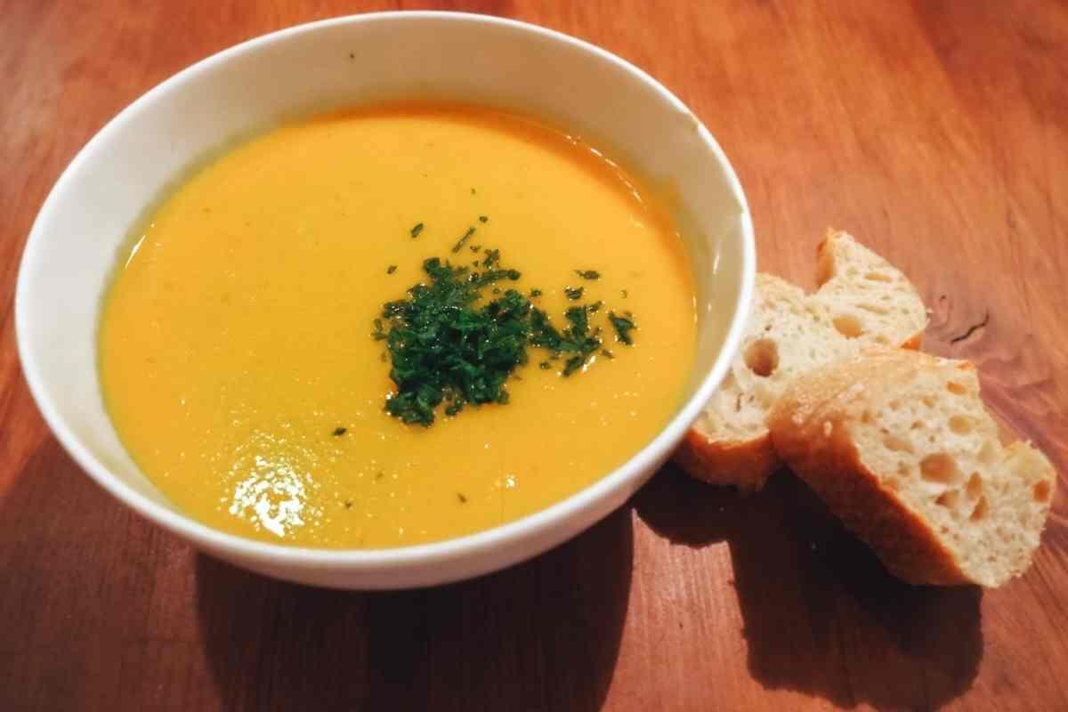 Herbstliche-Kuerbissuppe.jpg